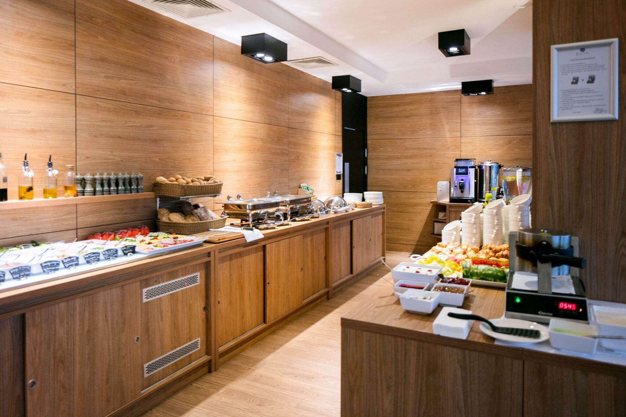 Baltin Hotel & Spa **** เมียลโน ภายนอก รูปภาพ